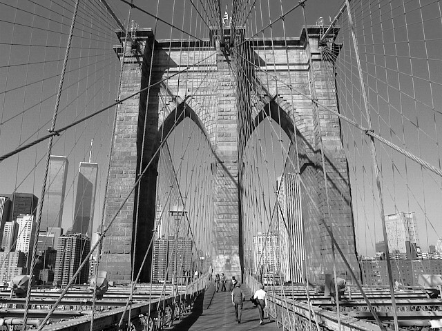 Brooklyn Bridge B&W.jpg