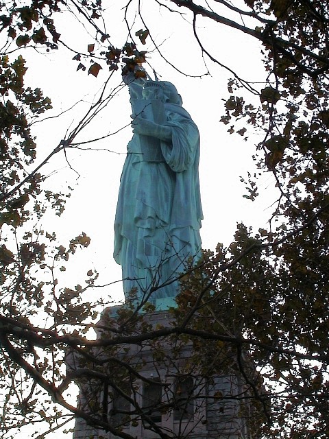 Statue of Libery side view.jpg